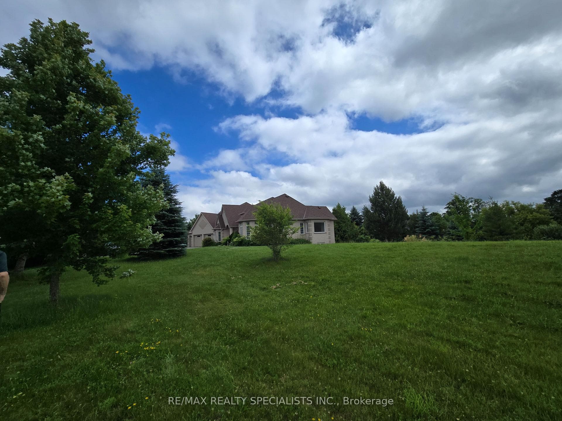 7 Deer Run Crescent photo 47