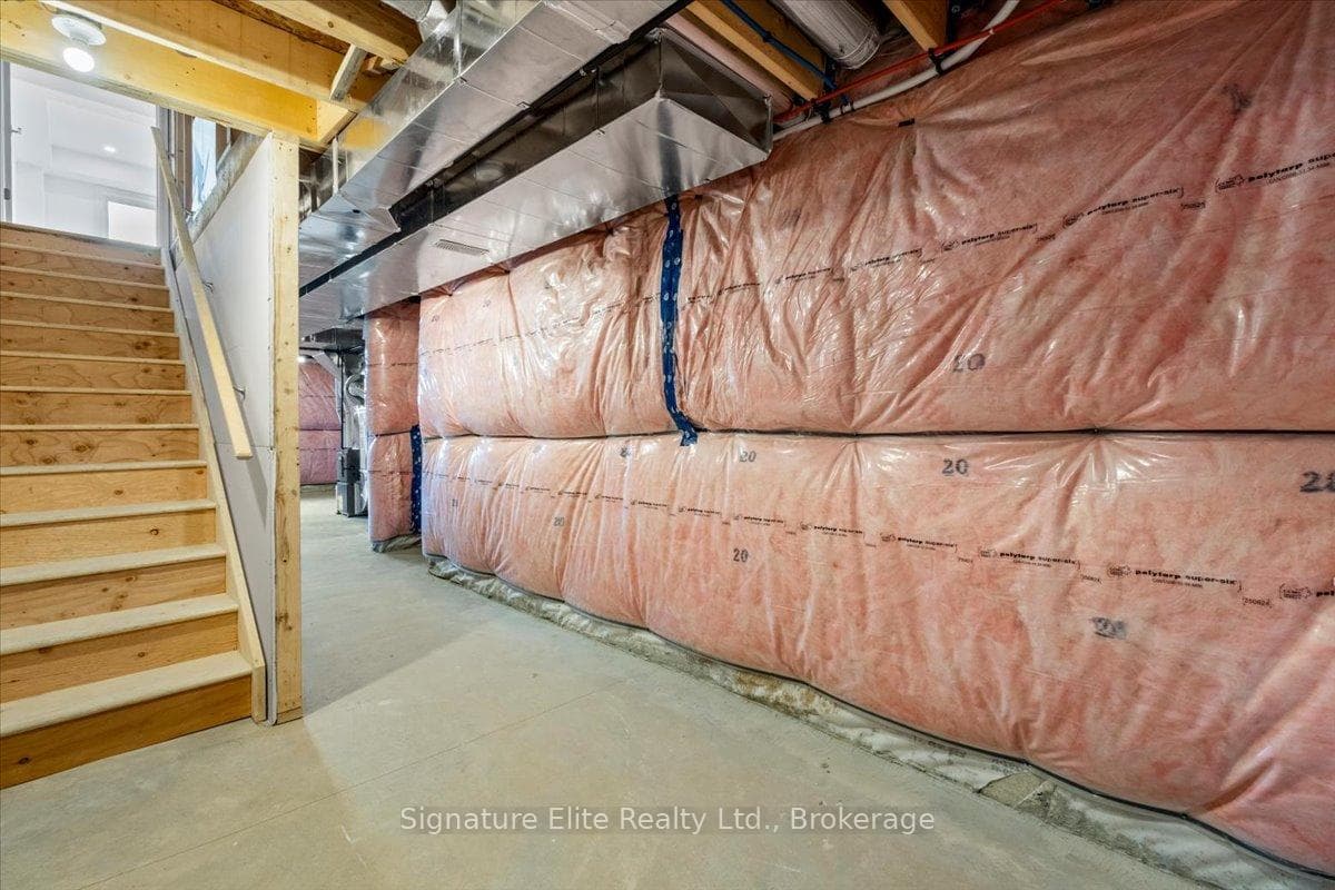 68 Uplands Drive photo 38