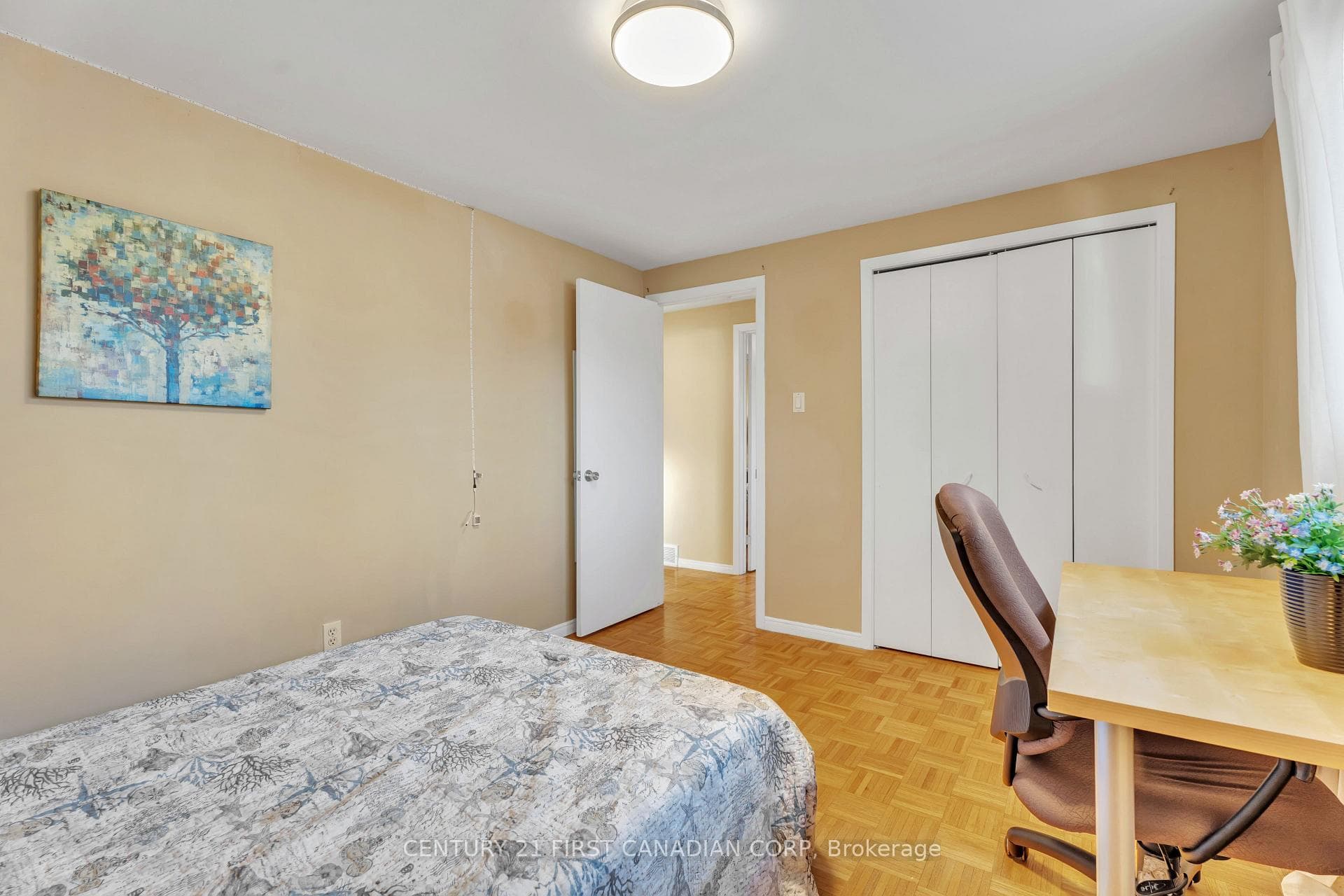 419 Castlegrove Boulevard photo 19