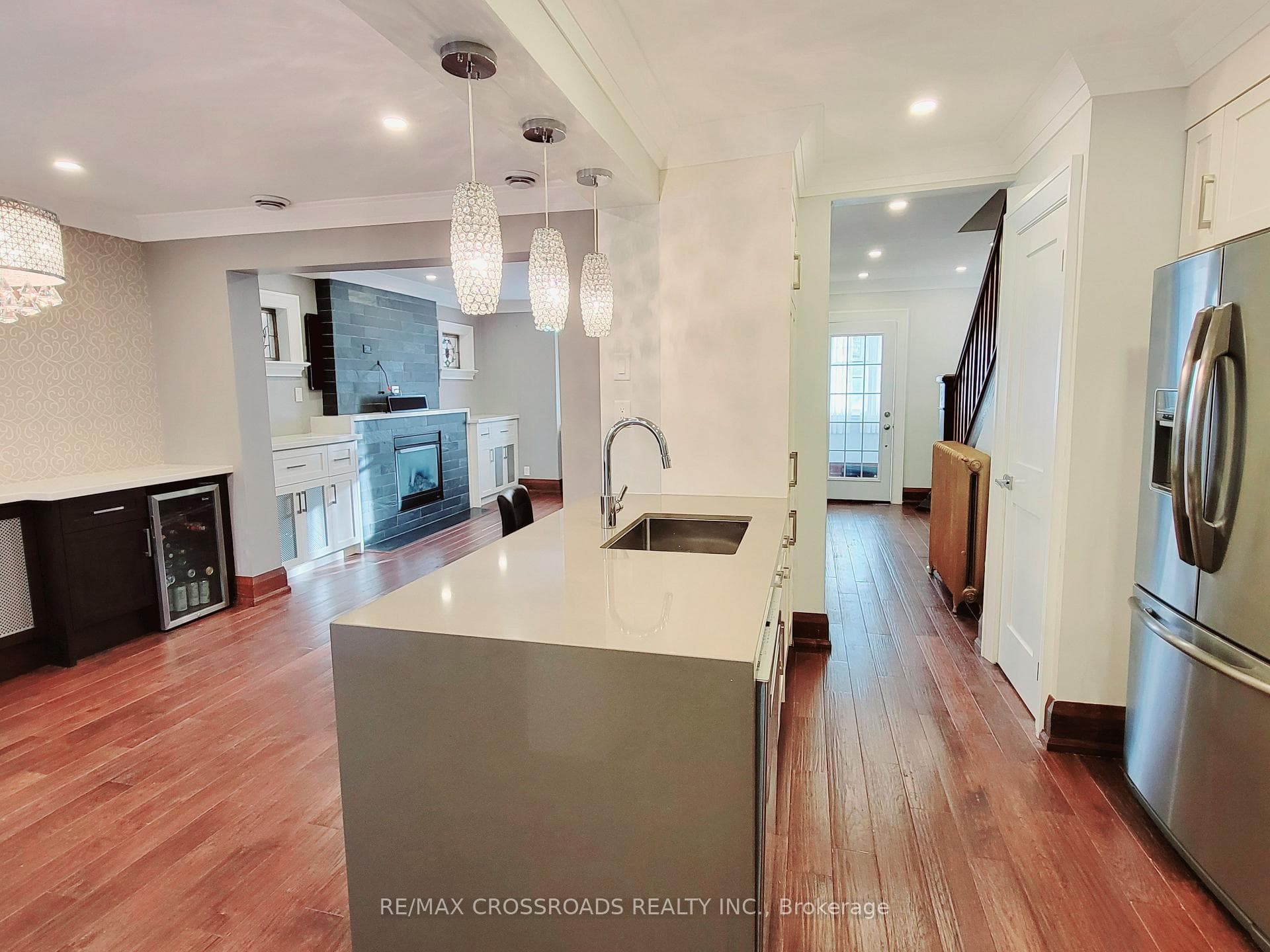 11 Maxwell Avenue photo 8