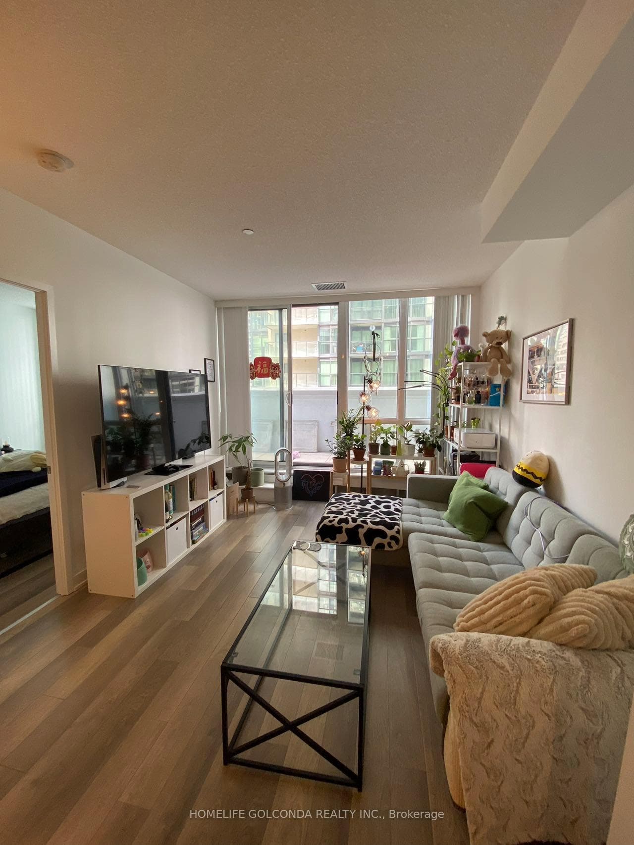 5180 Yonge Street Unit 412 photo 4