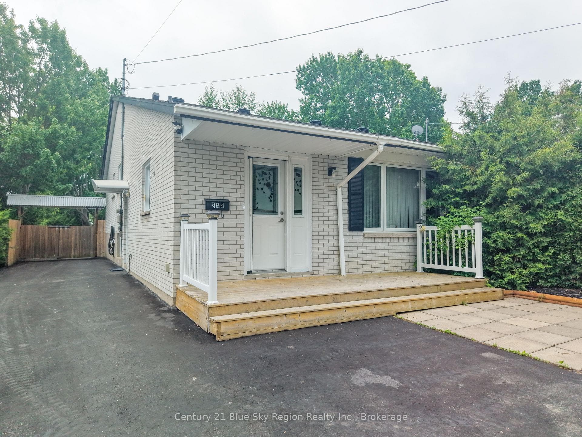 245 Michener Drive photo 4