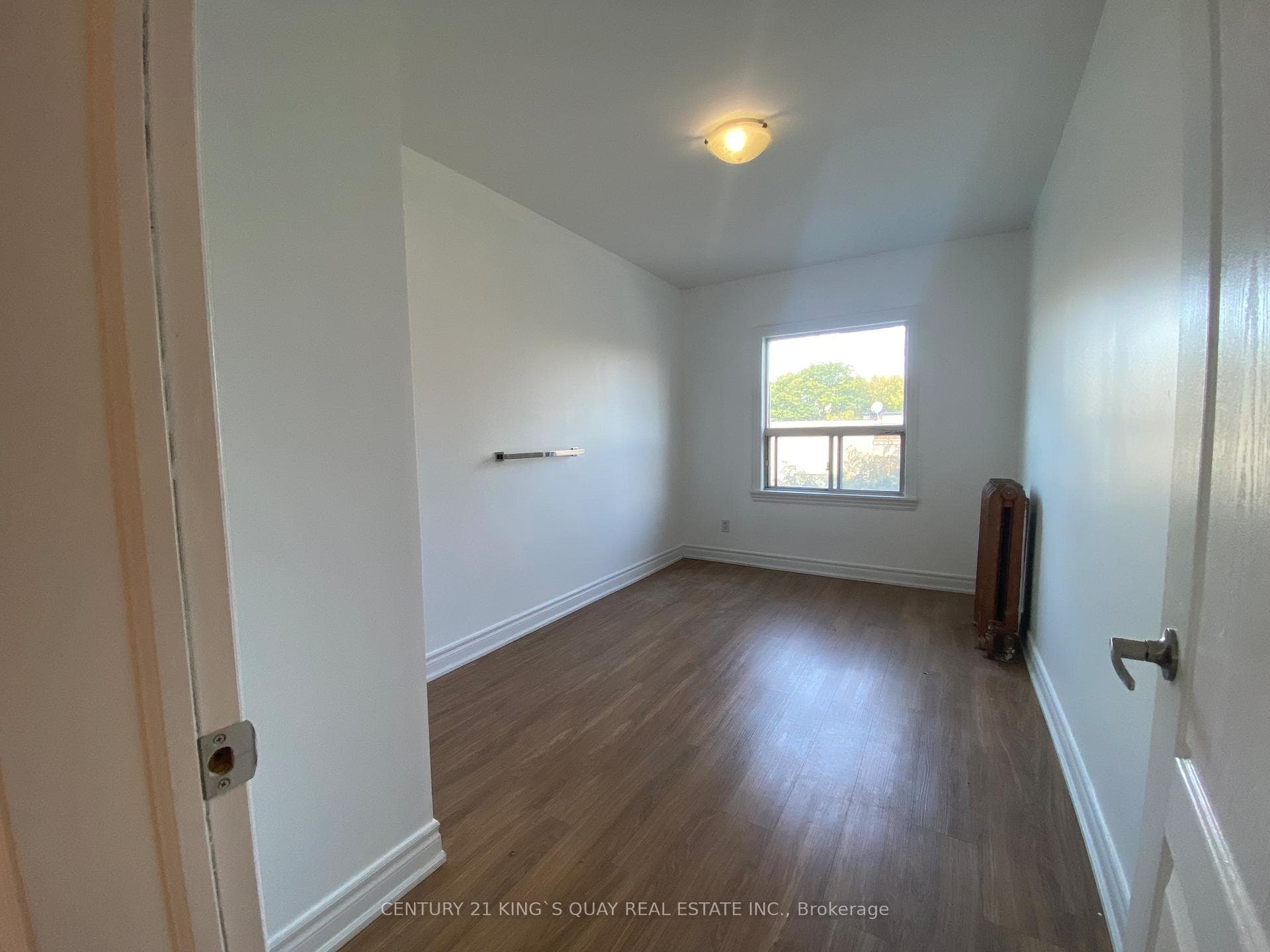 1187 Bloor Street Unit 3rd Fl photo 8