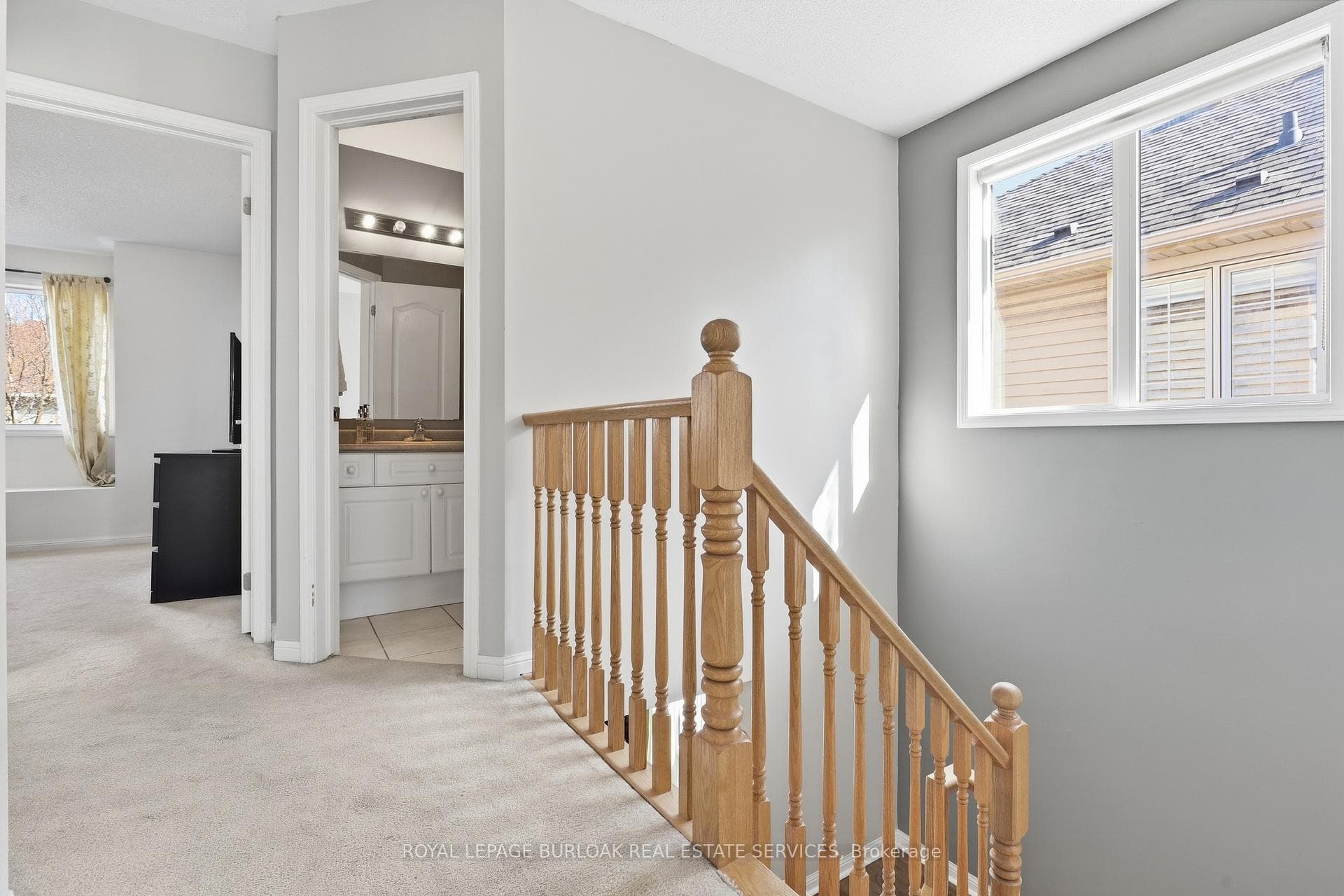 2285 Colbeck Street photo 7