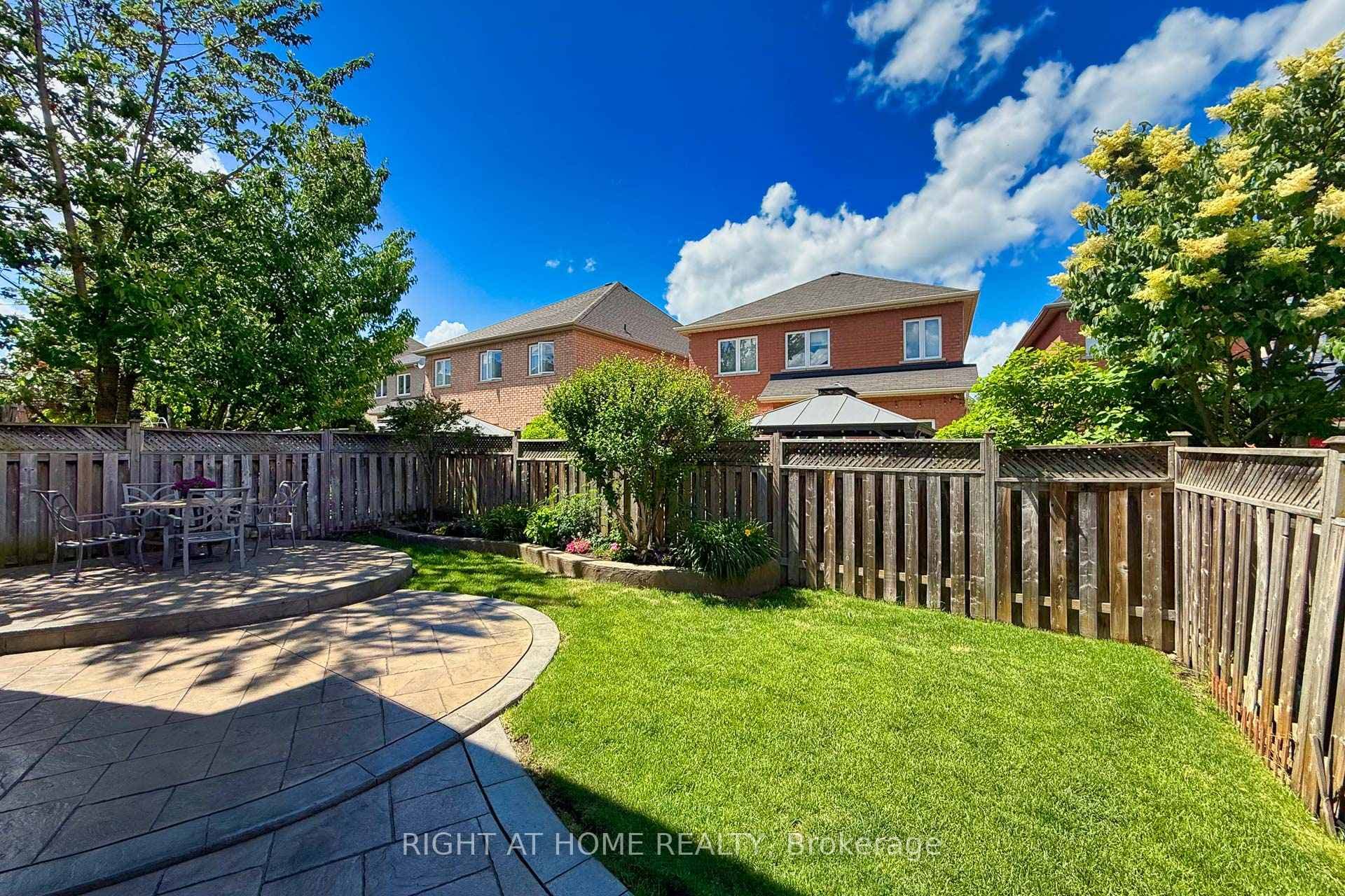 26 Ravel Drive photo 49