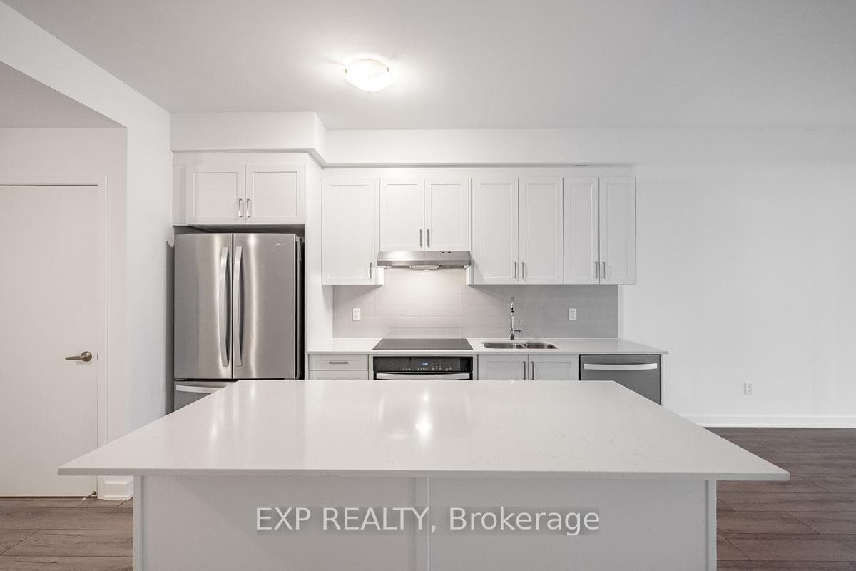 1035 Southdown Road Unit 406 photo 5