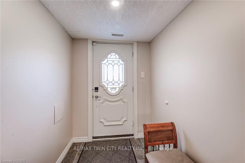 85 BURLINGTON Drive photo 19