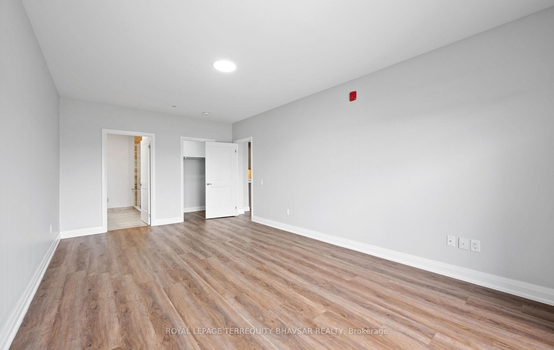 830 Megson Terrace Unit 621 photo 20