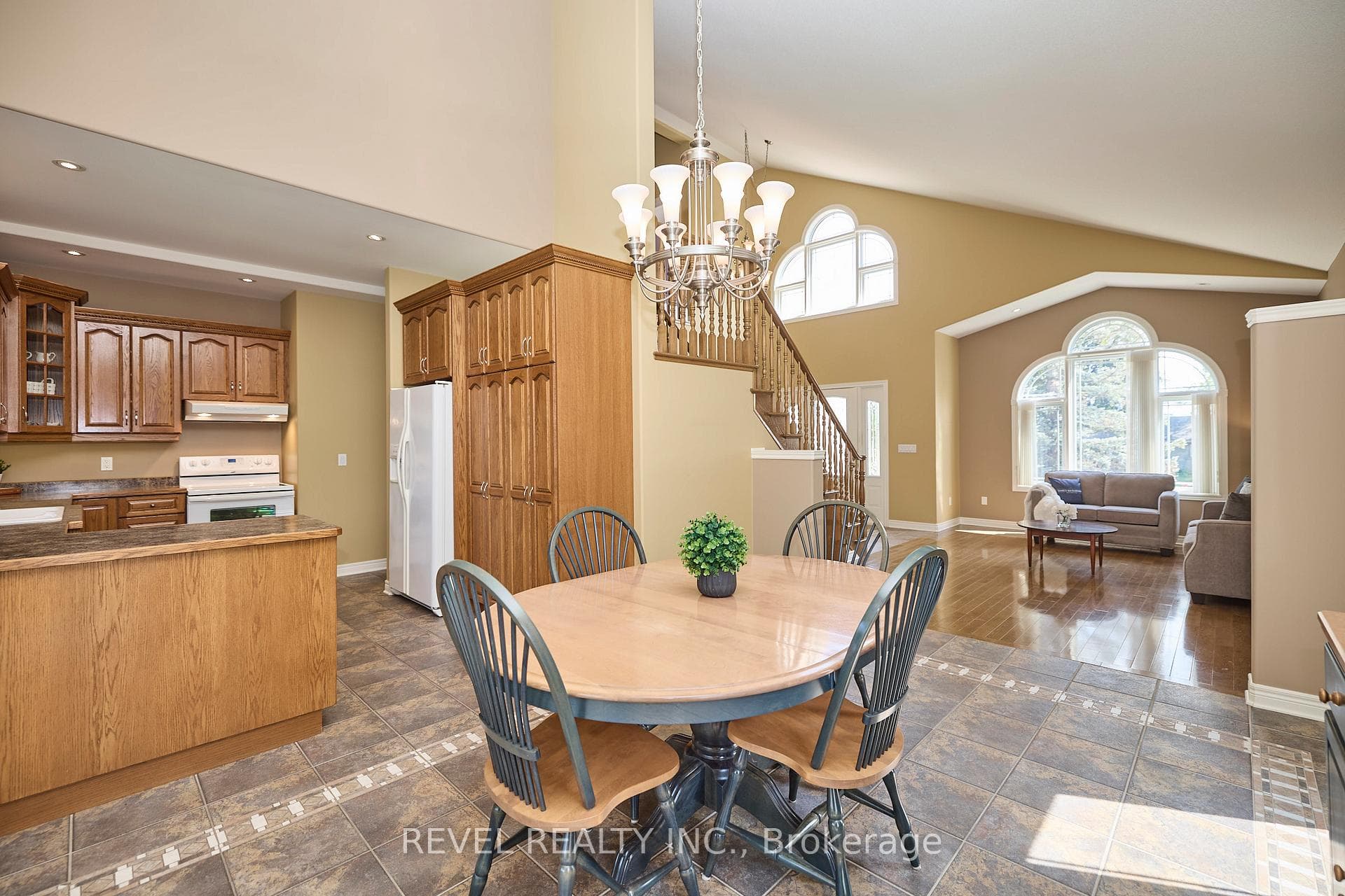 724 Quaker Road photo 10
