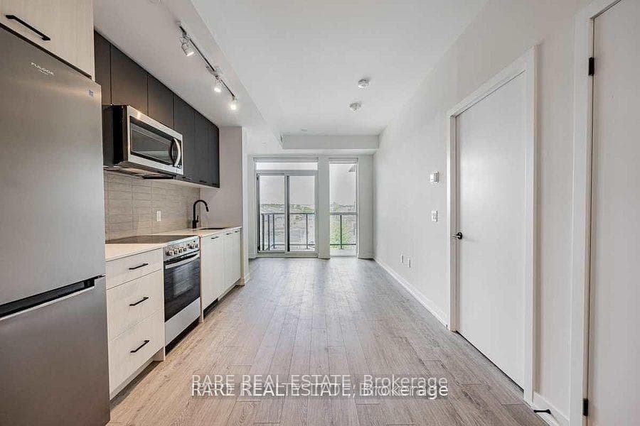 2300 St Clair Avenue Unit 415 photo 2