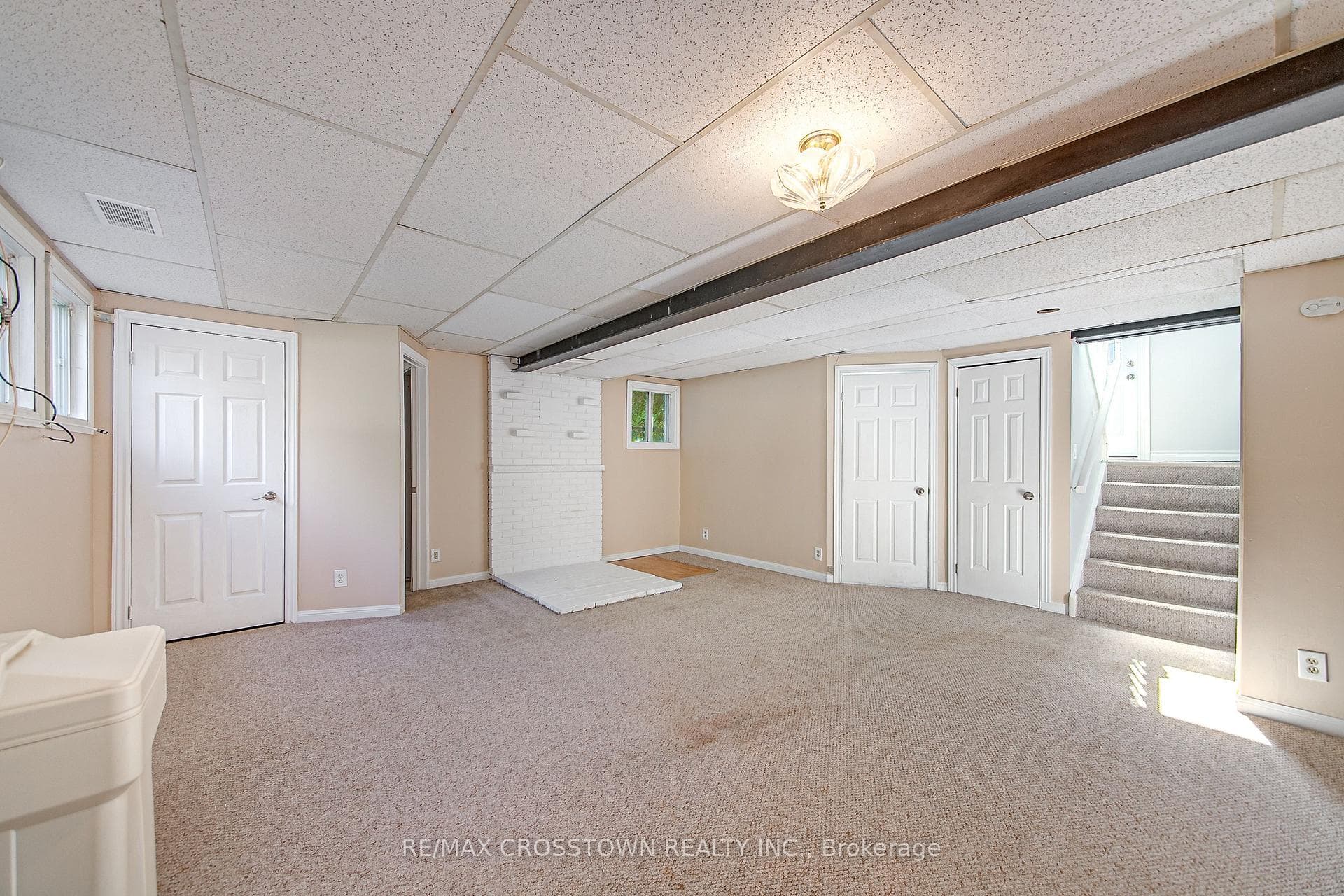 1160 Alfred Street photo 25
