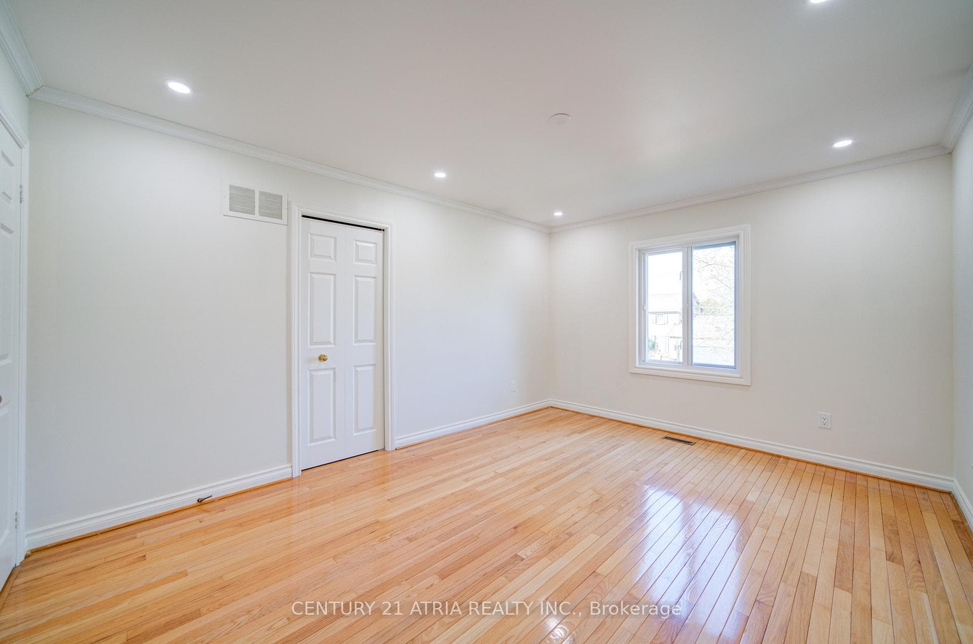 64 Craigleith Crescent photo 20