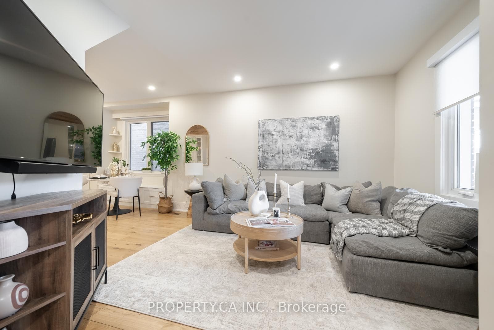 135 Sellers Avenue photo 4