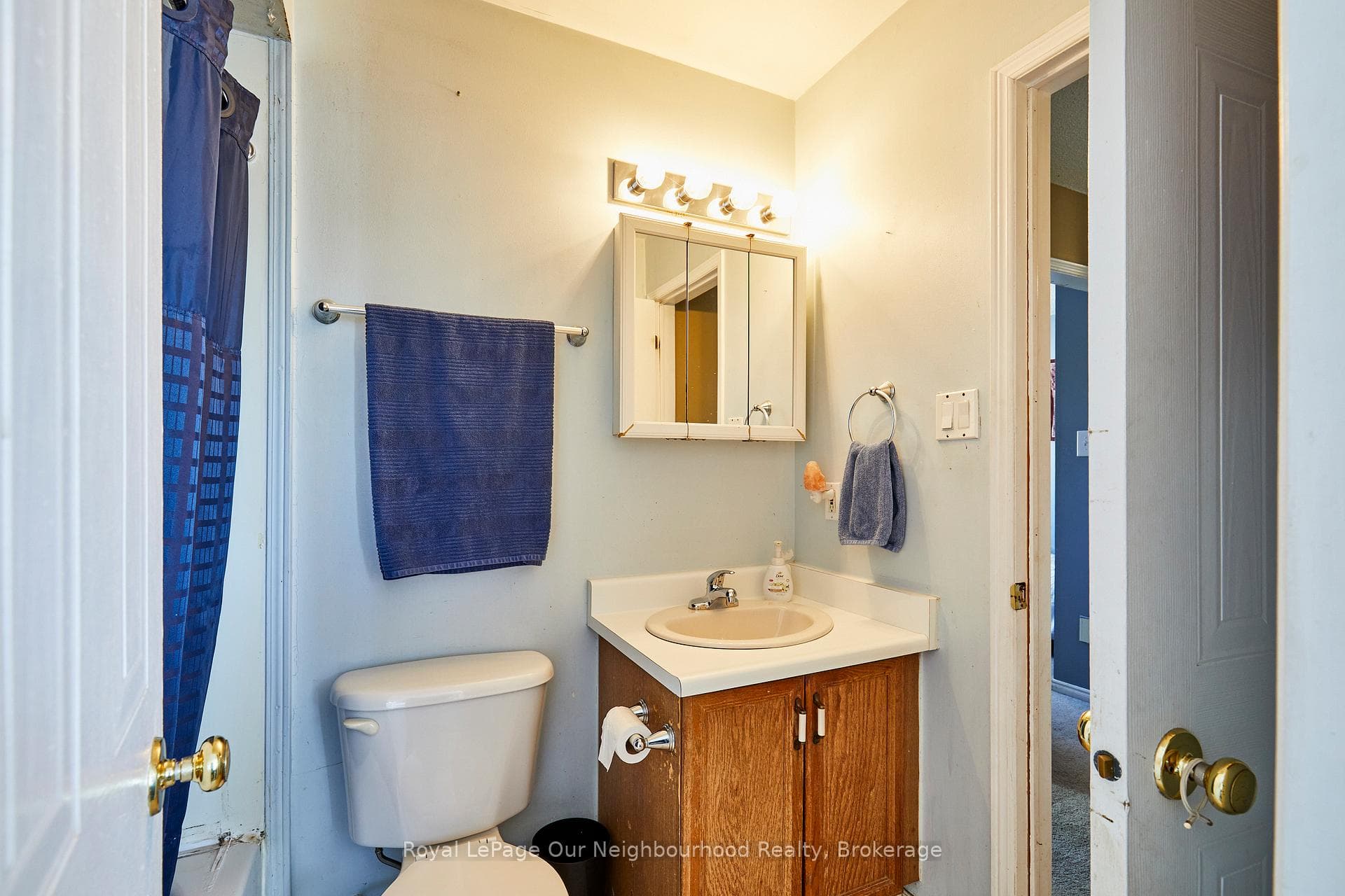 127 Galbraith Court photo 9