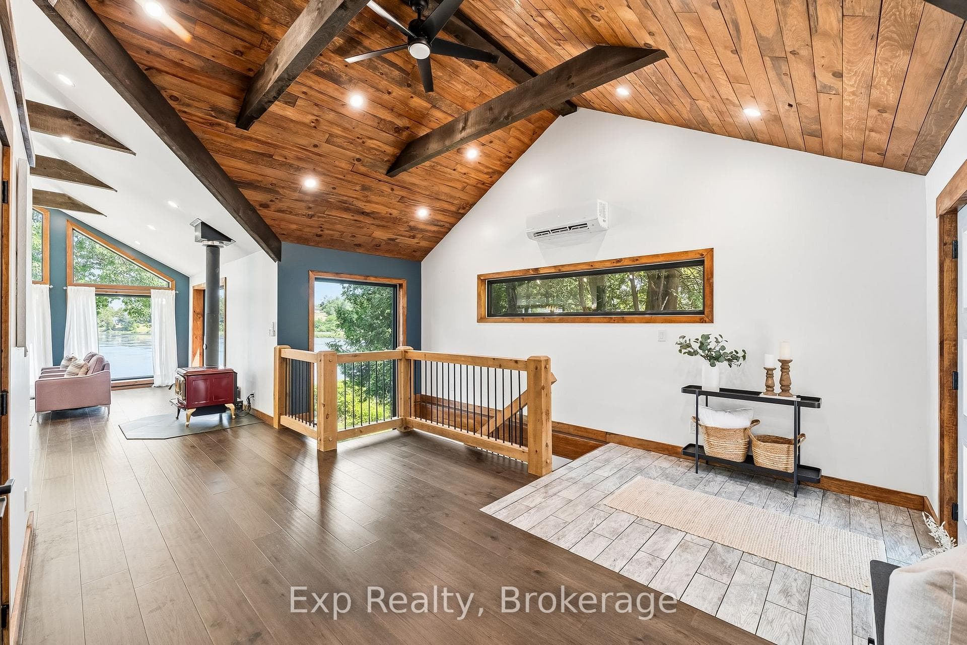 8745 Shearer Pt Road photo 9