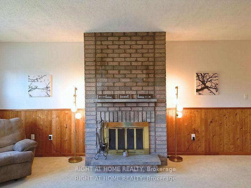 44 Sable Crescent photo 12