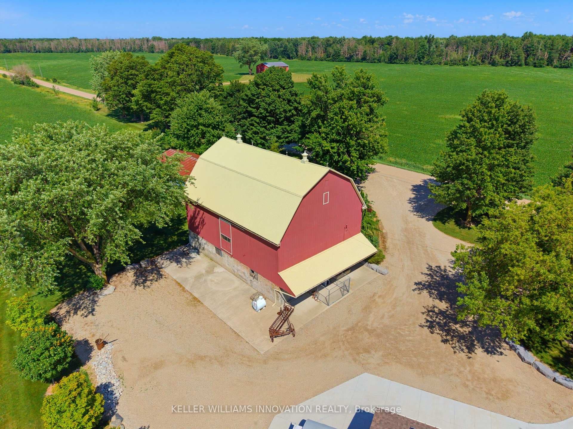 8430 146 Road photo 4