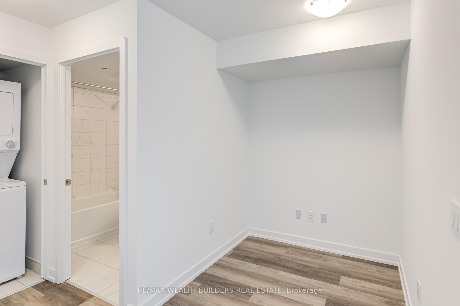 1435 Celebration Drive Unit 805 photo 15