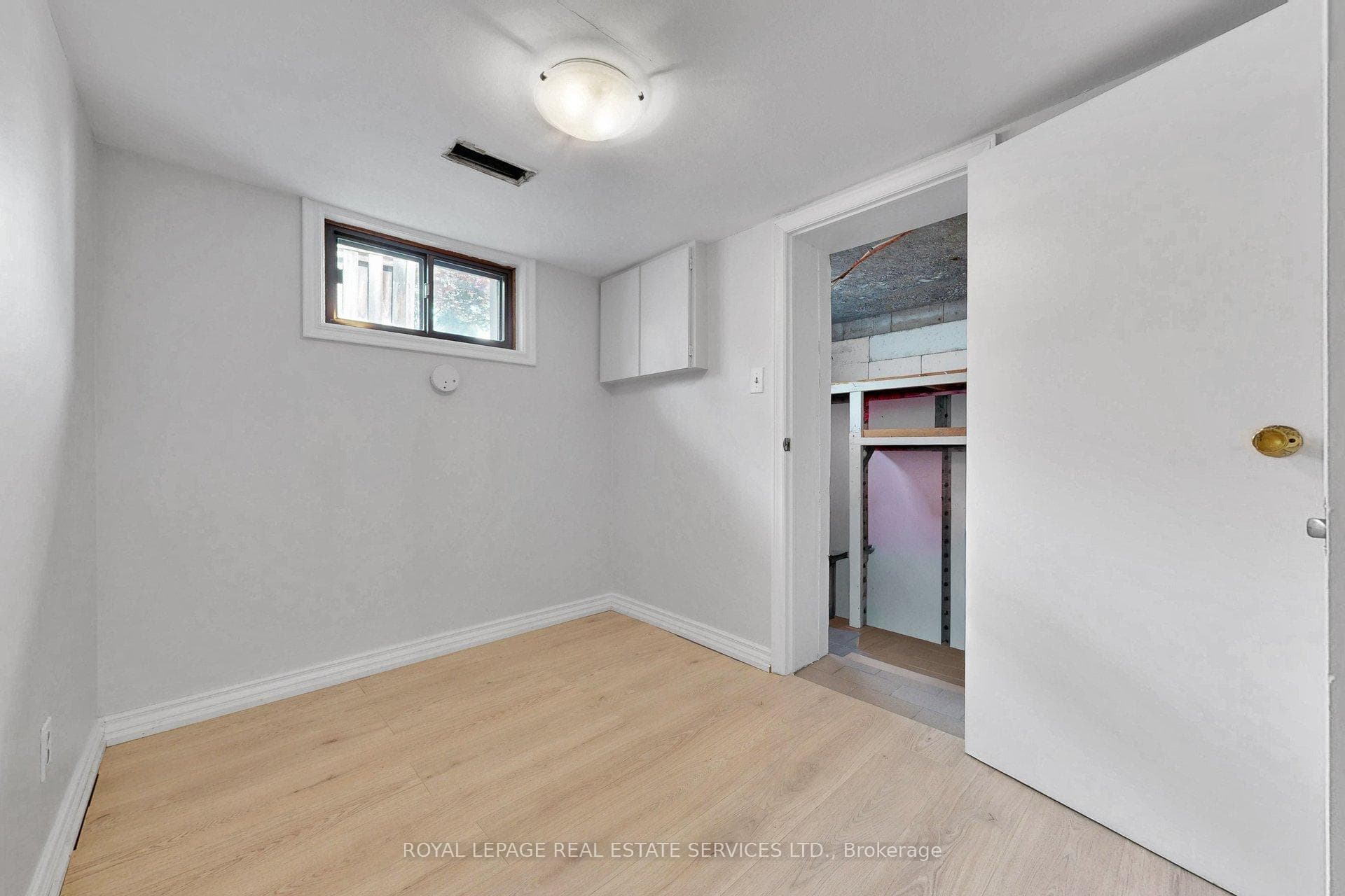 6 Parkchester Road photo 31