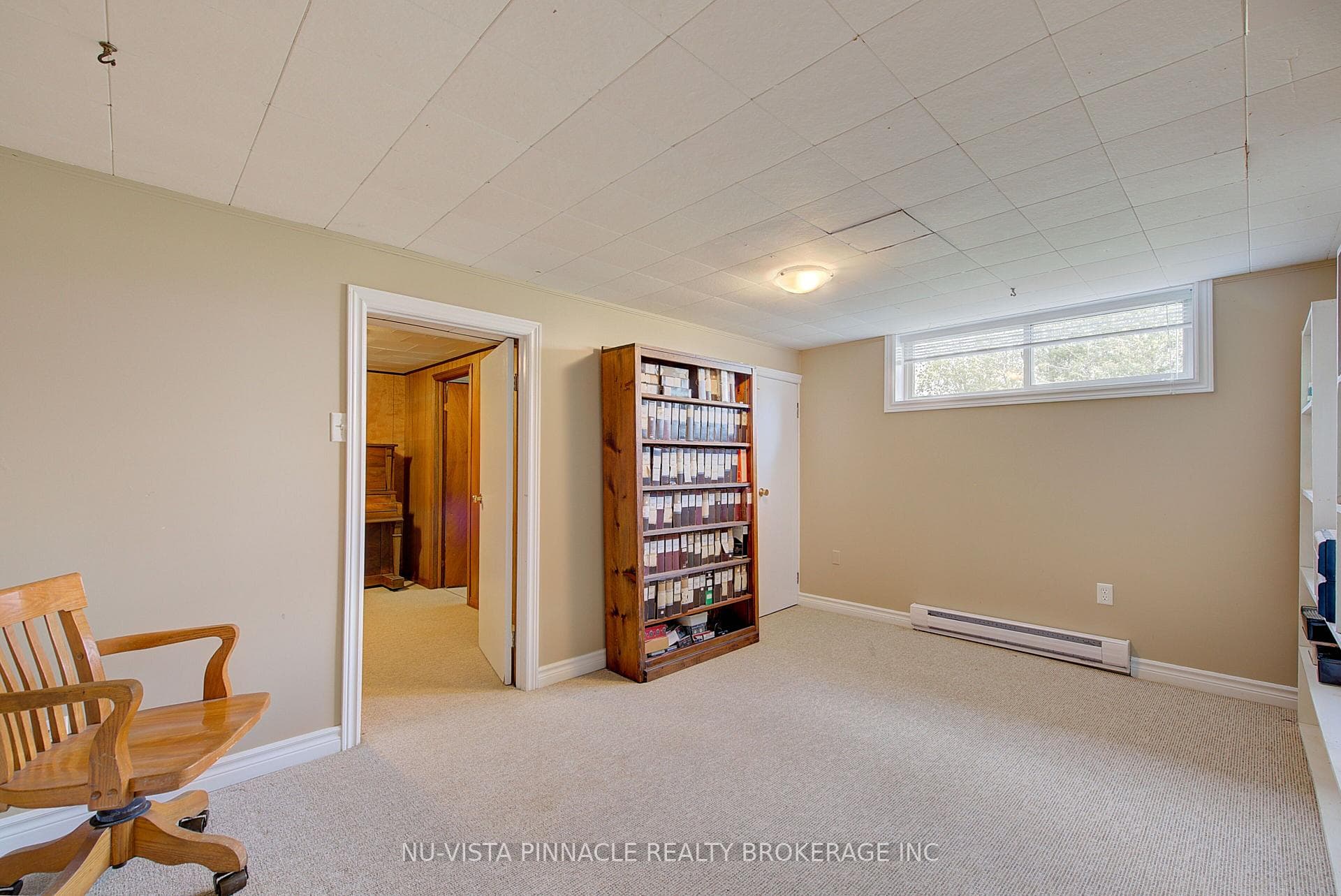 21752 Richmond Street photo 32