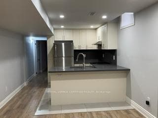 930 Silversmith Drive Unit Bsmt. photo 3