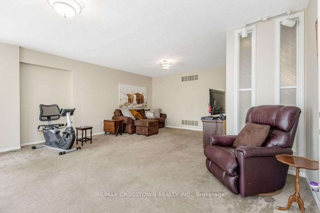 147 Anne Street photo 32