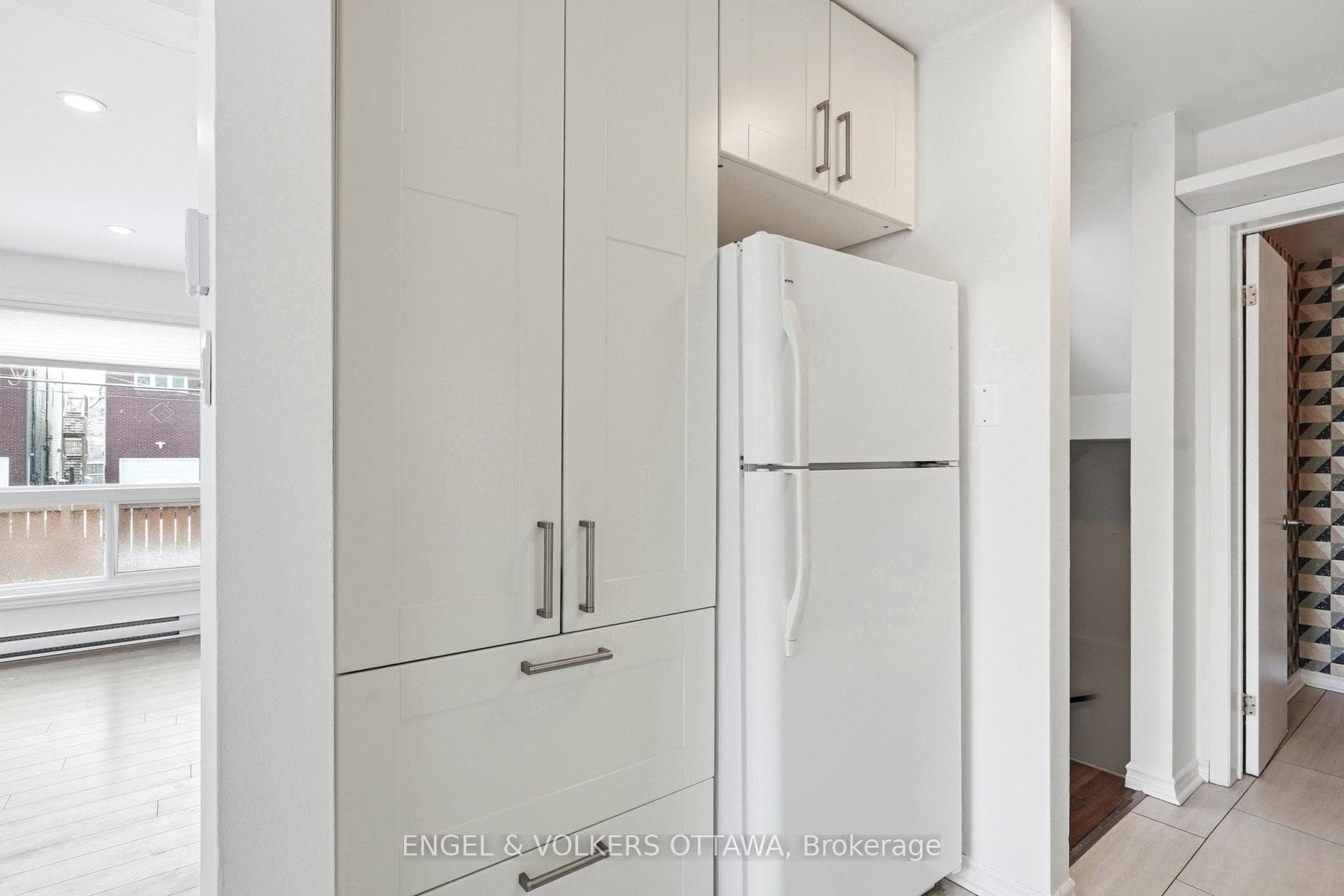 311 Presland Road Unit B photo 9