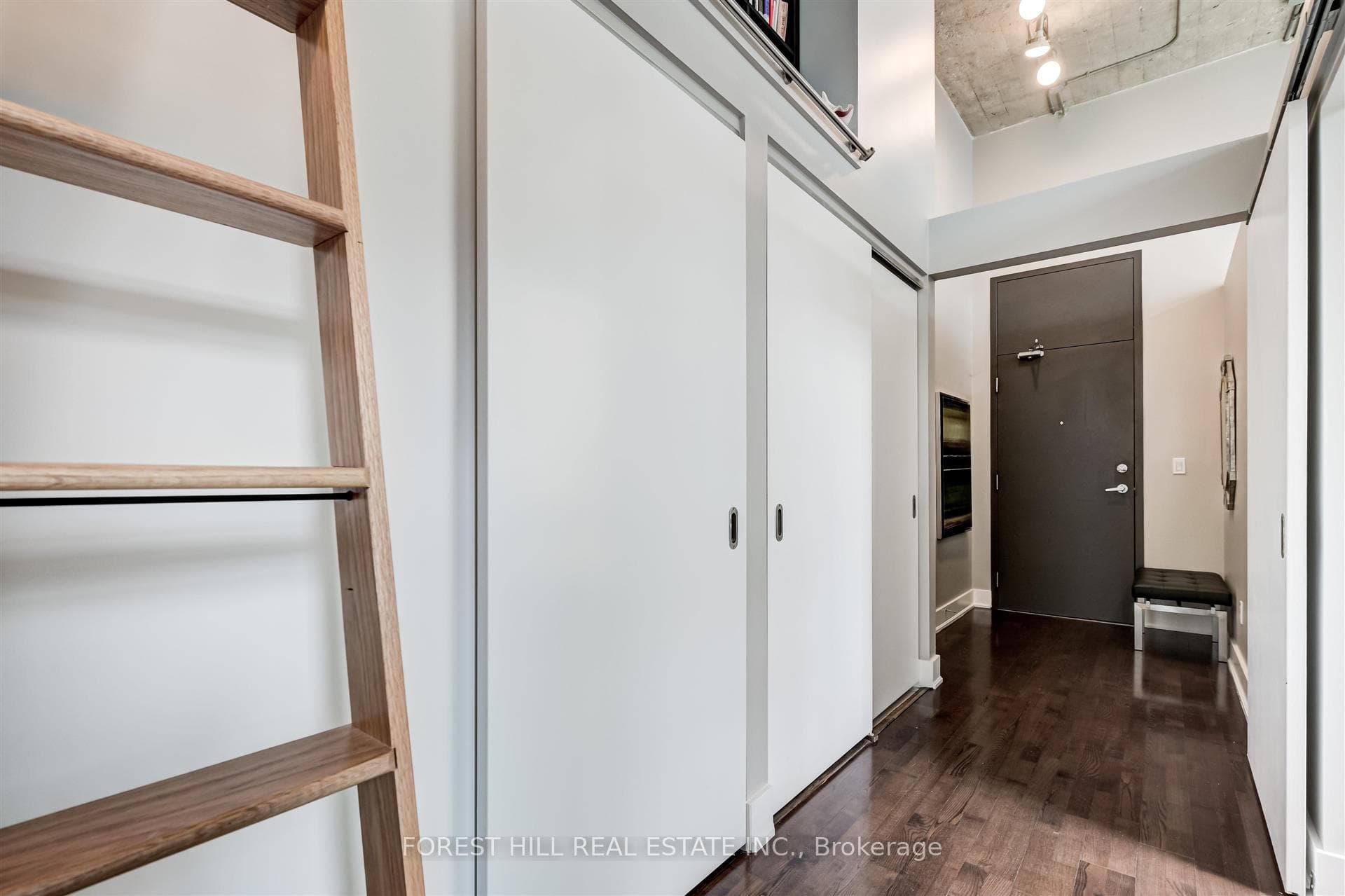 637 Lake Shore Boulevard Unit 327 photo 7