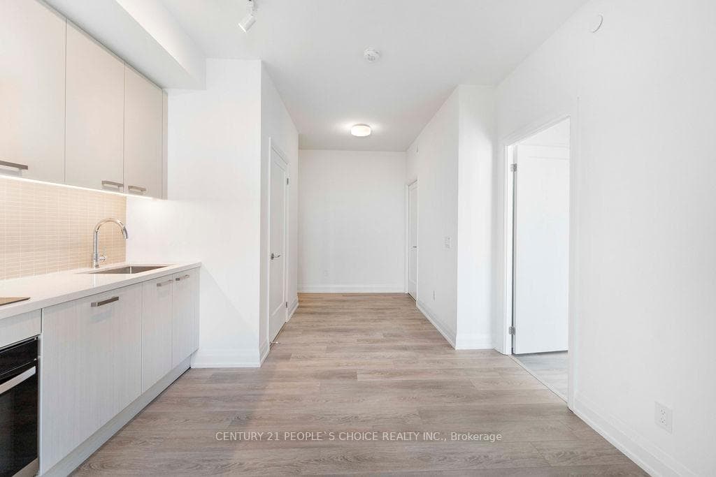 20 Soudan Ave Avenue Unit 1902 photo 12
