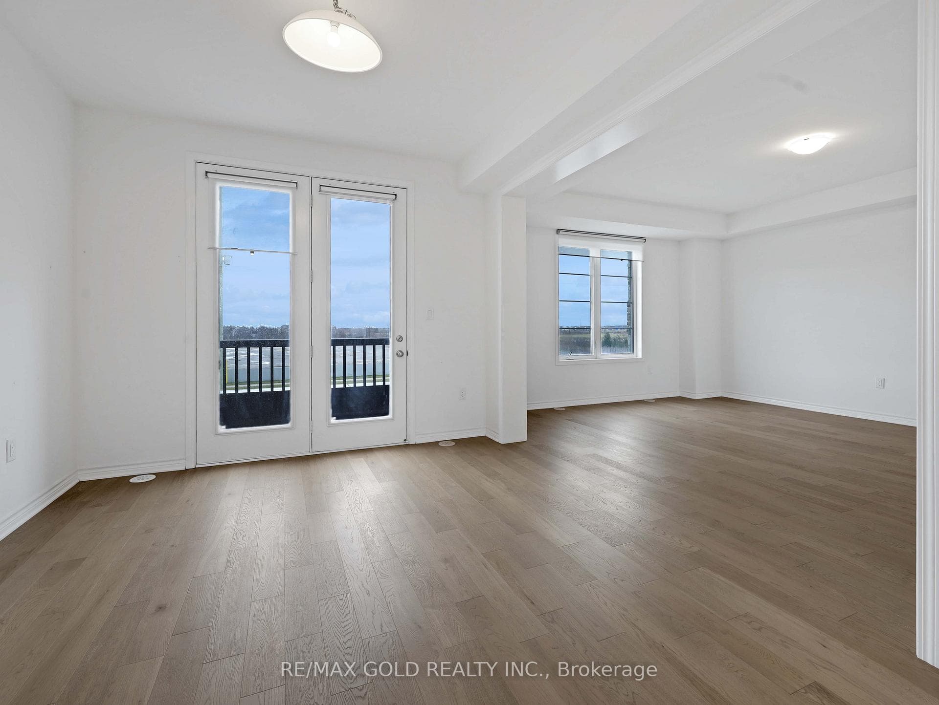1397 William Halton Parkway photo 13