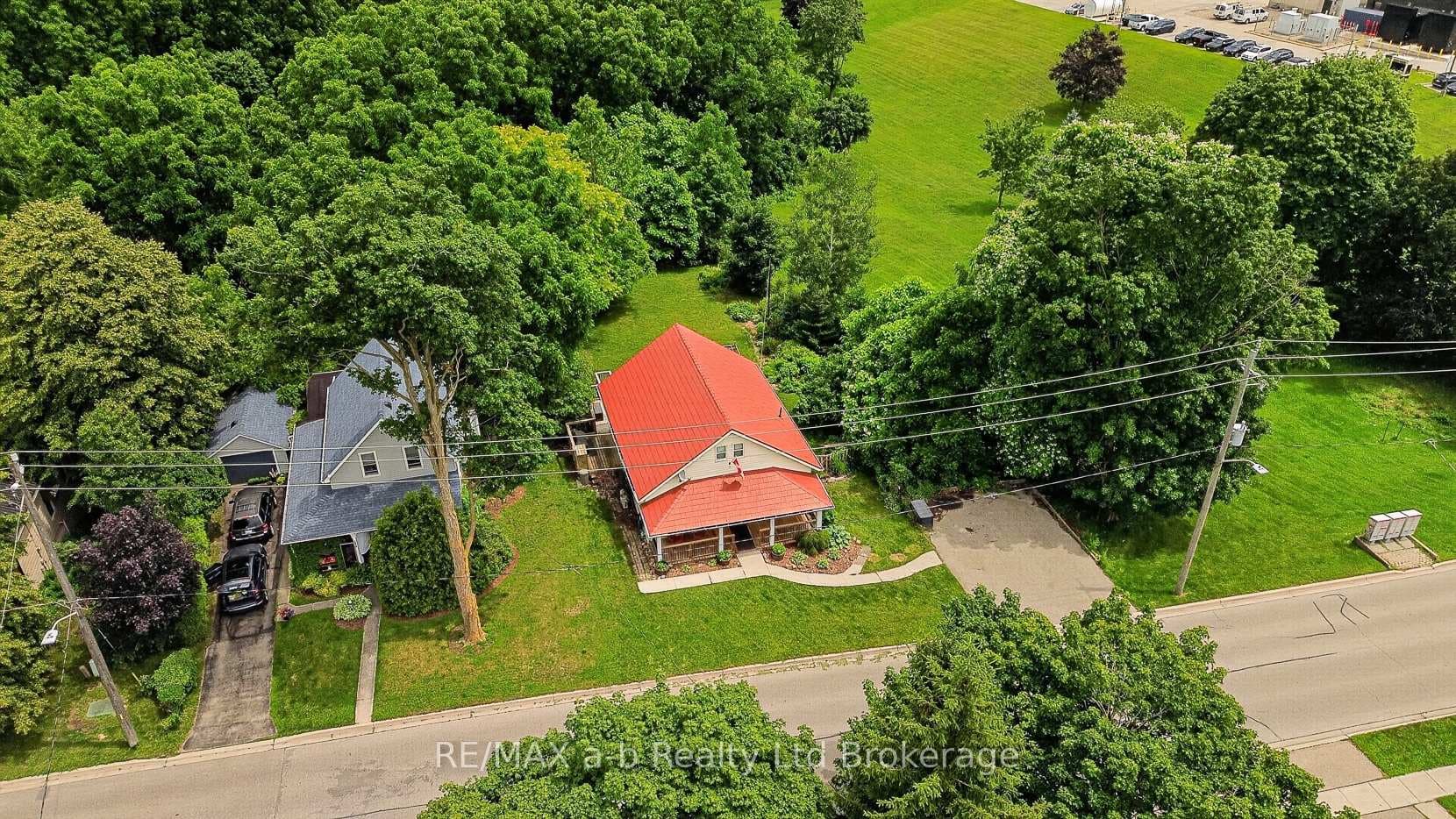 301 Thames Street photo 38