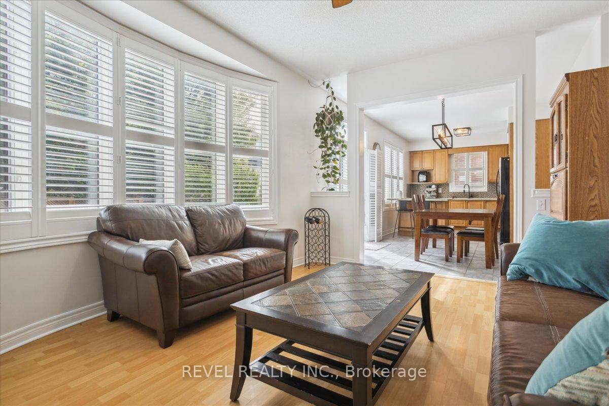 2283 Grand Oak Trail photo 10