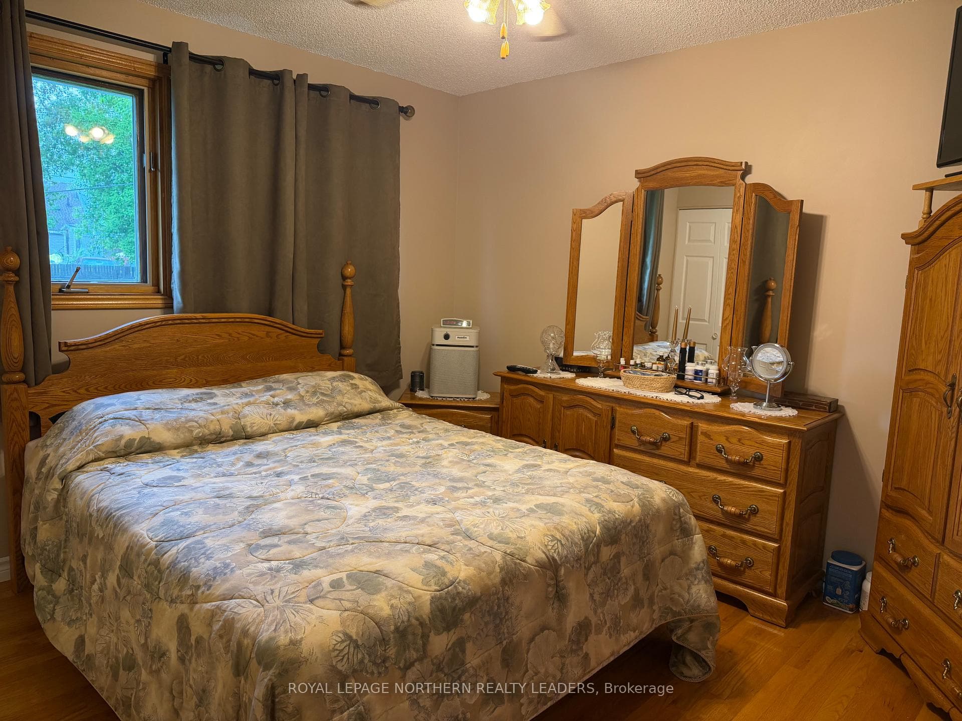 187 Seventeenth Avenue photo 16