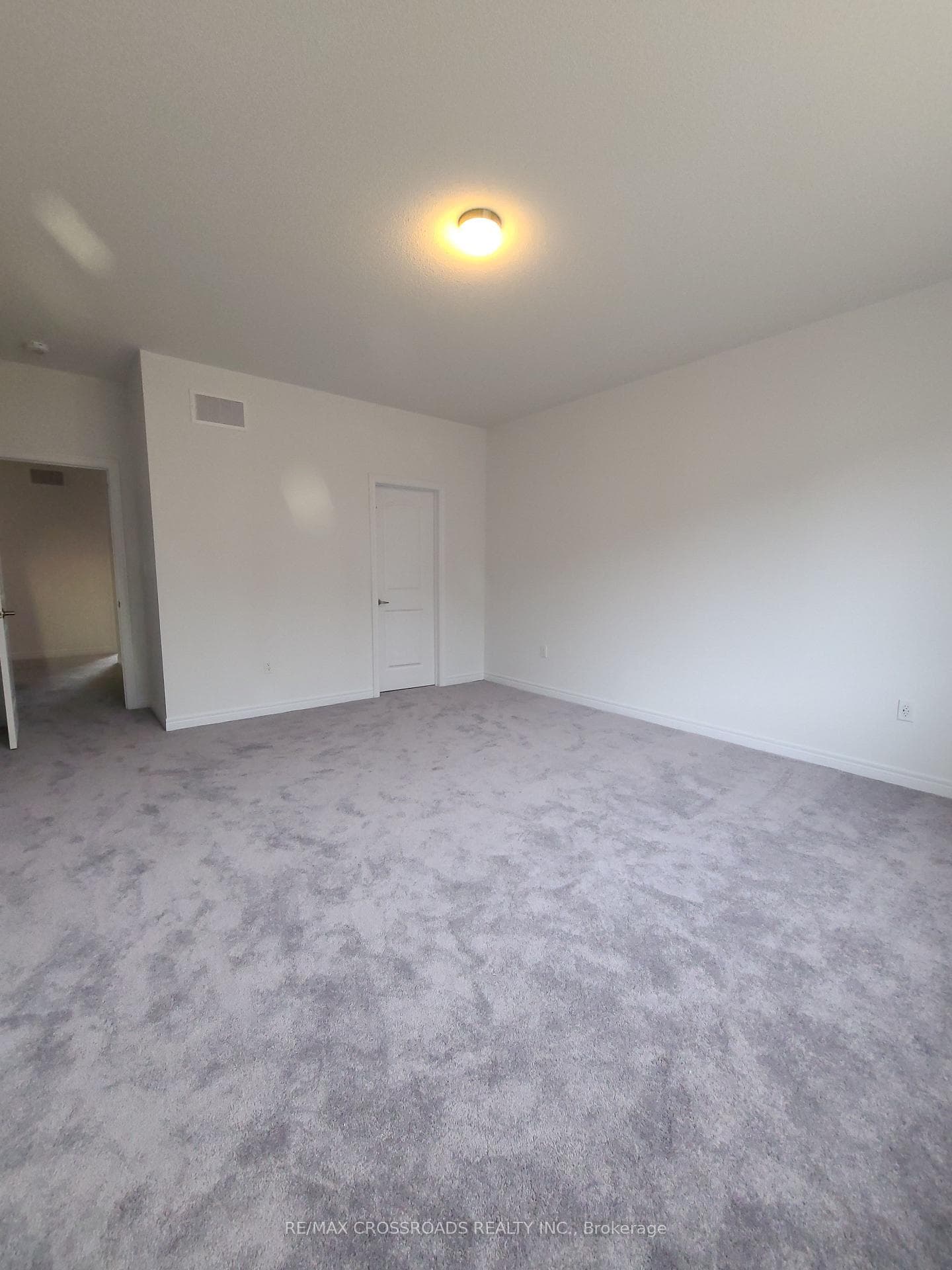 2081 Chris Mason Street photo 24