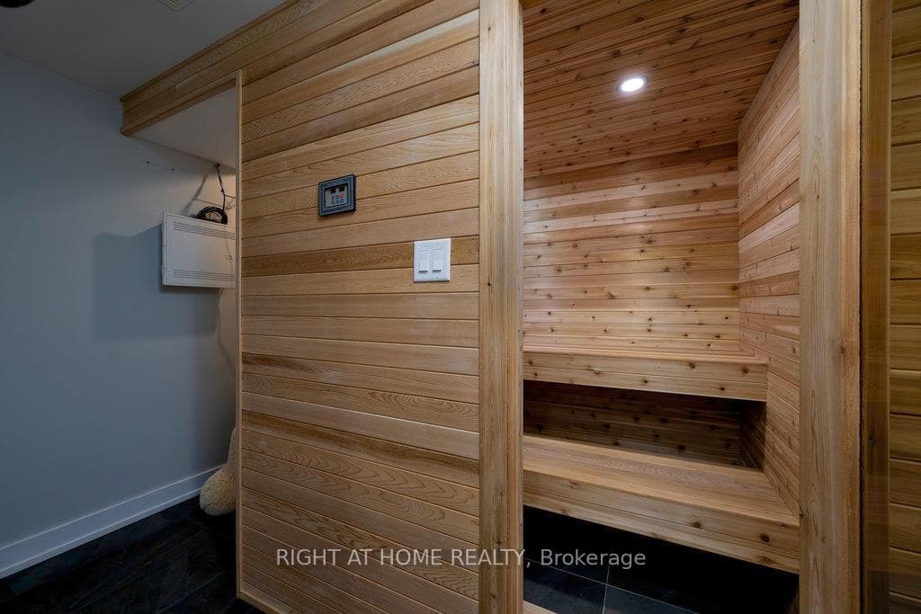 159 Boulonnais Grove photo 41