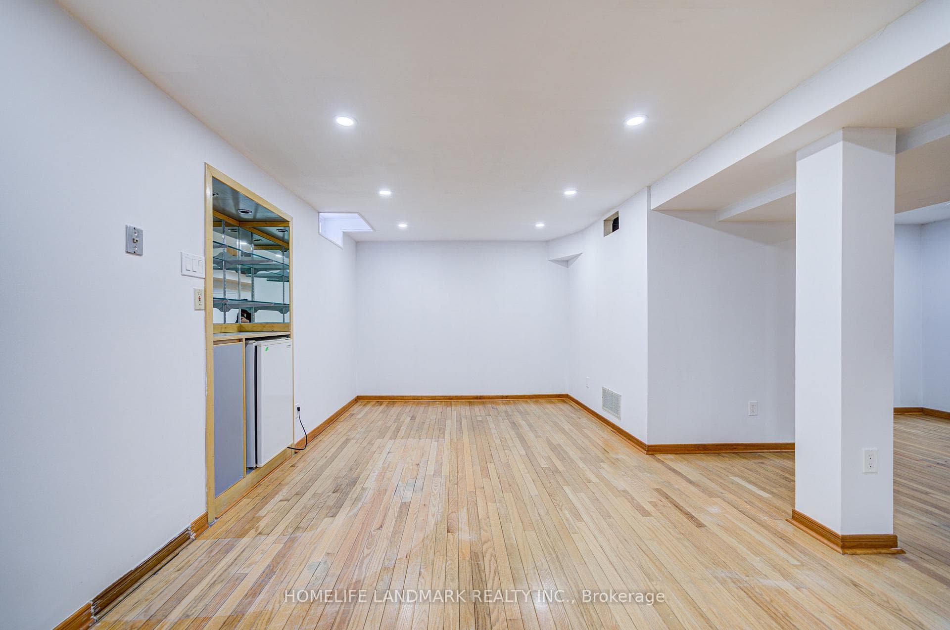 161 Valleymede Drive photo 36