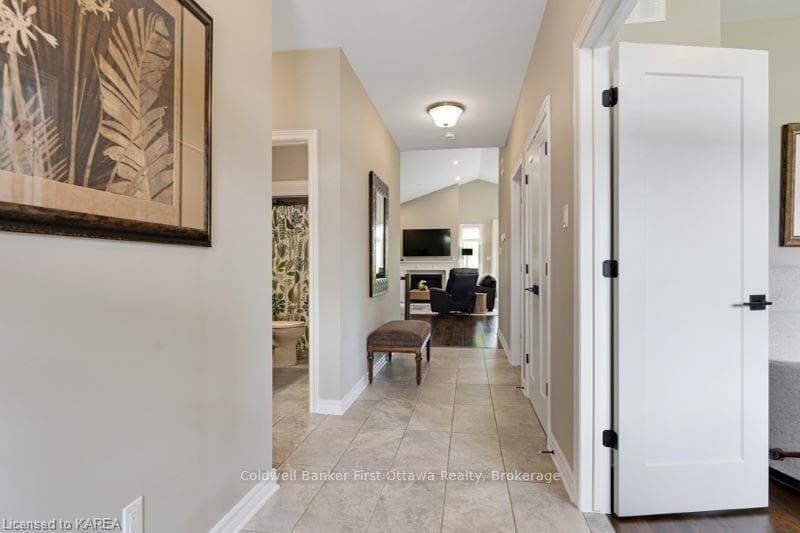 21 SEABERT Drive photo 6
