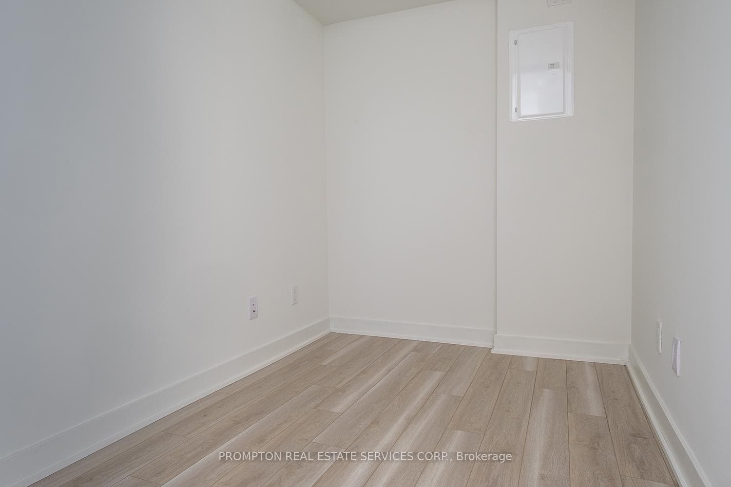 17 Bathurst Street Unit 1016 photo 7