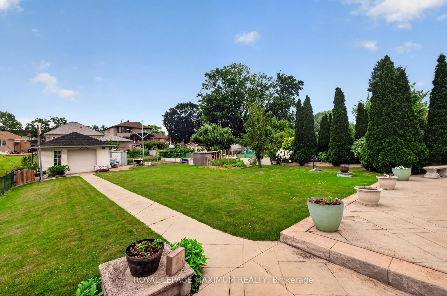 378 Rustic Road photo 38