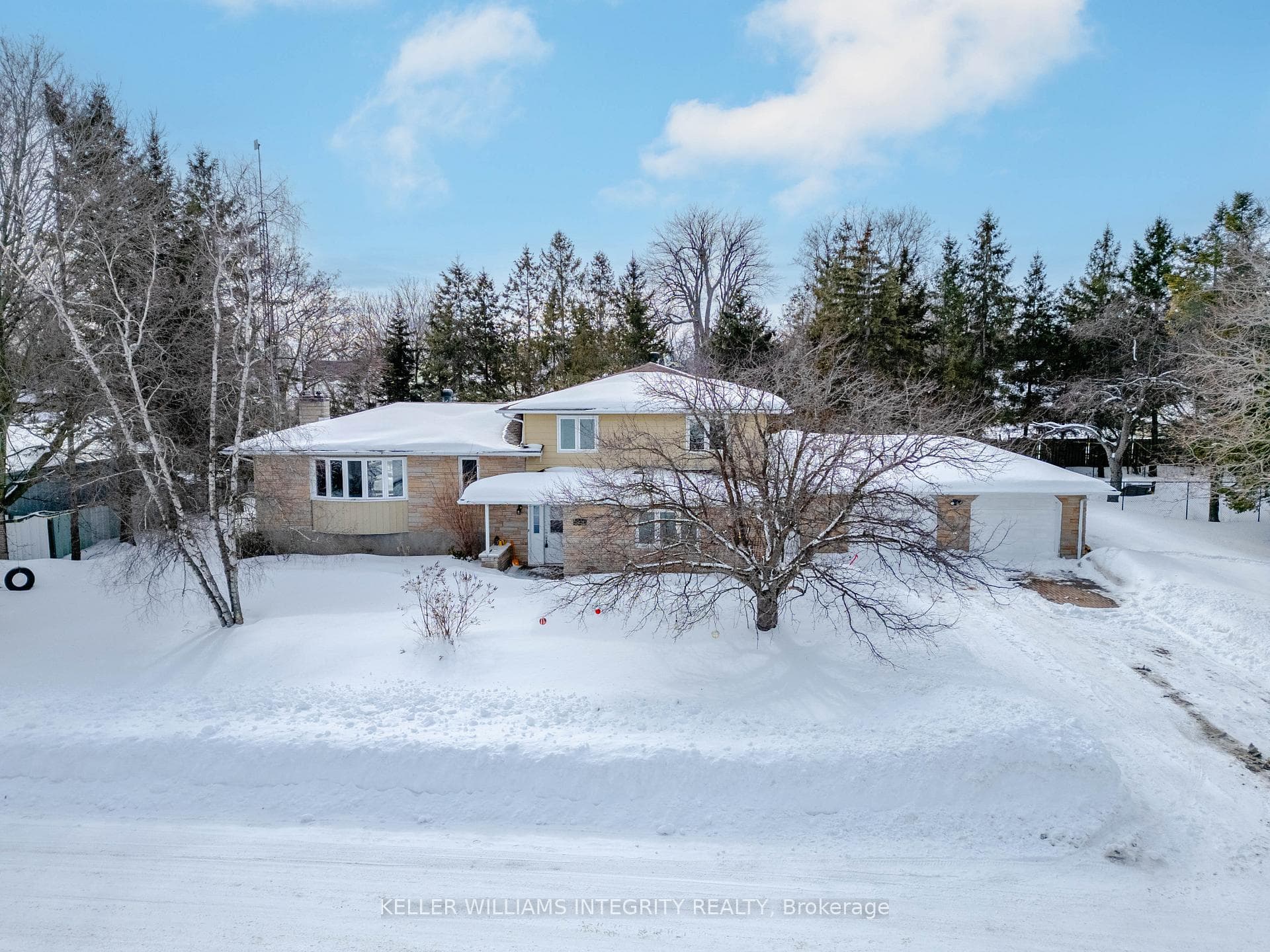 3238 Broadway Avenue photo 1