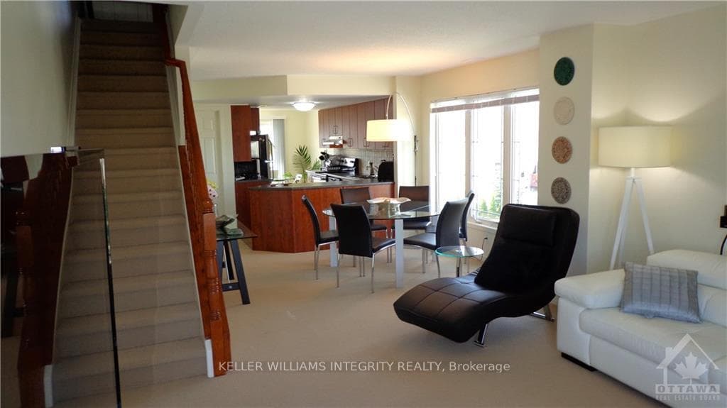 176 CHAPMAN MILLS Drive photo 5