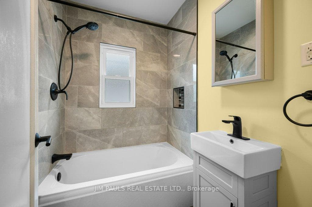 145 Weir Street photo 21
