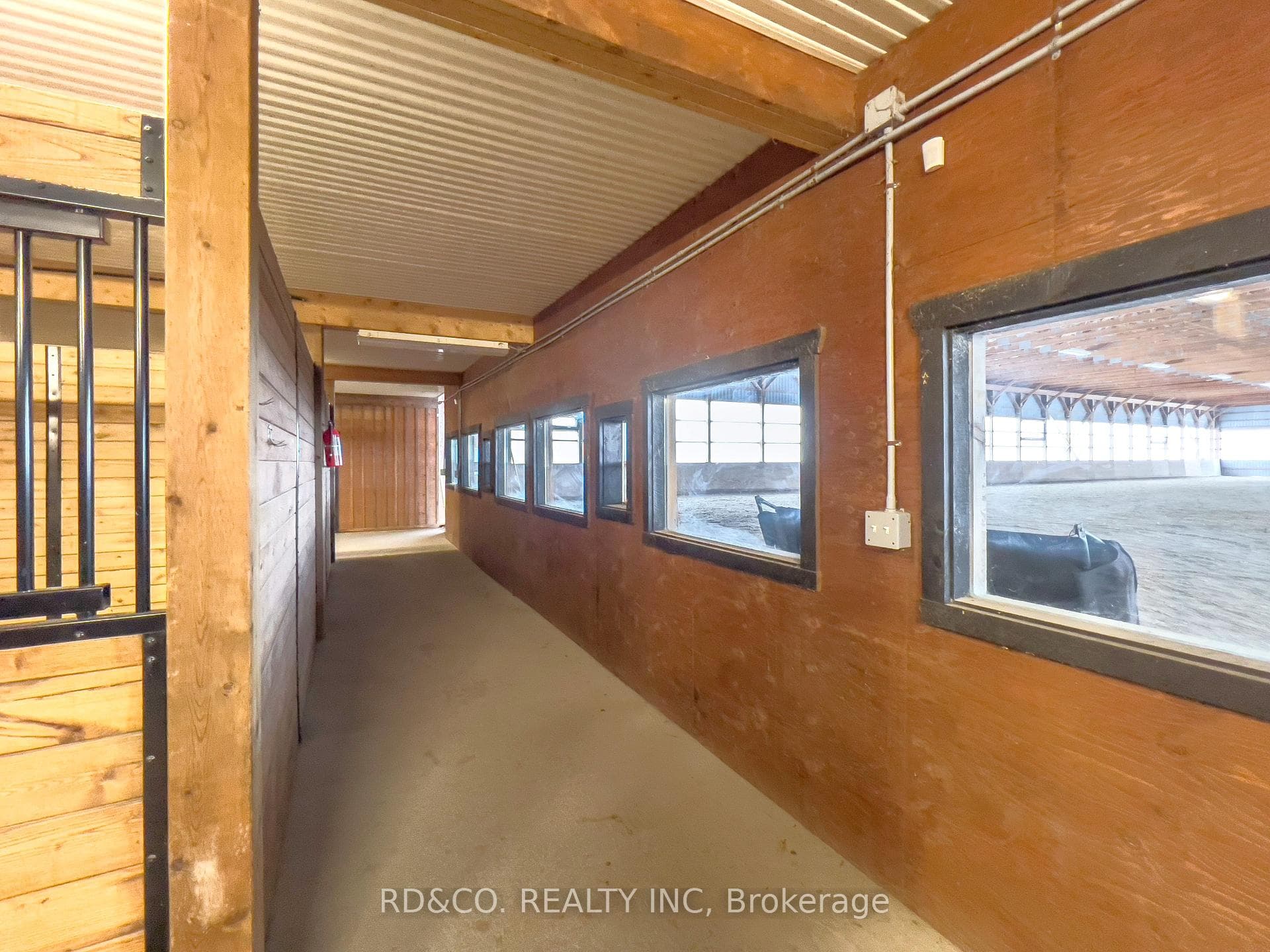 9752 Enfield Road Unit Arena photo 5