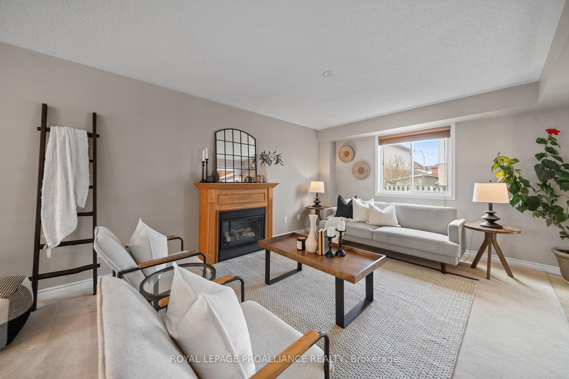 199 Richfield Square photo 12