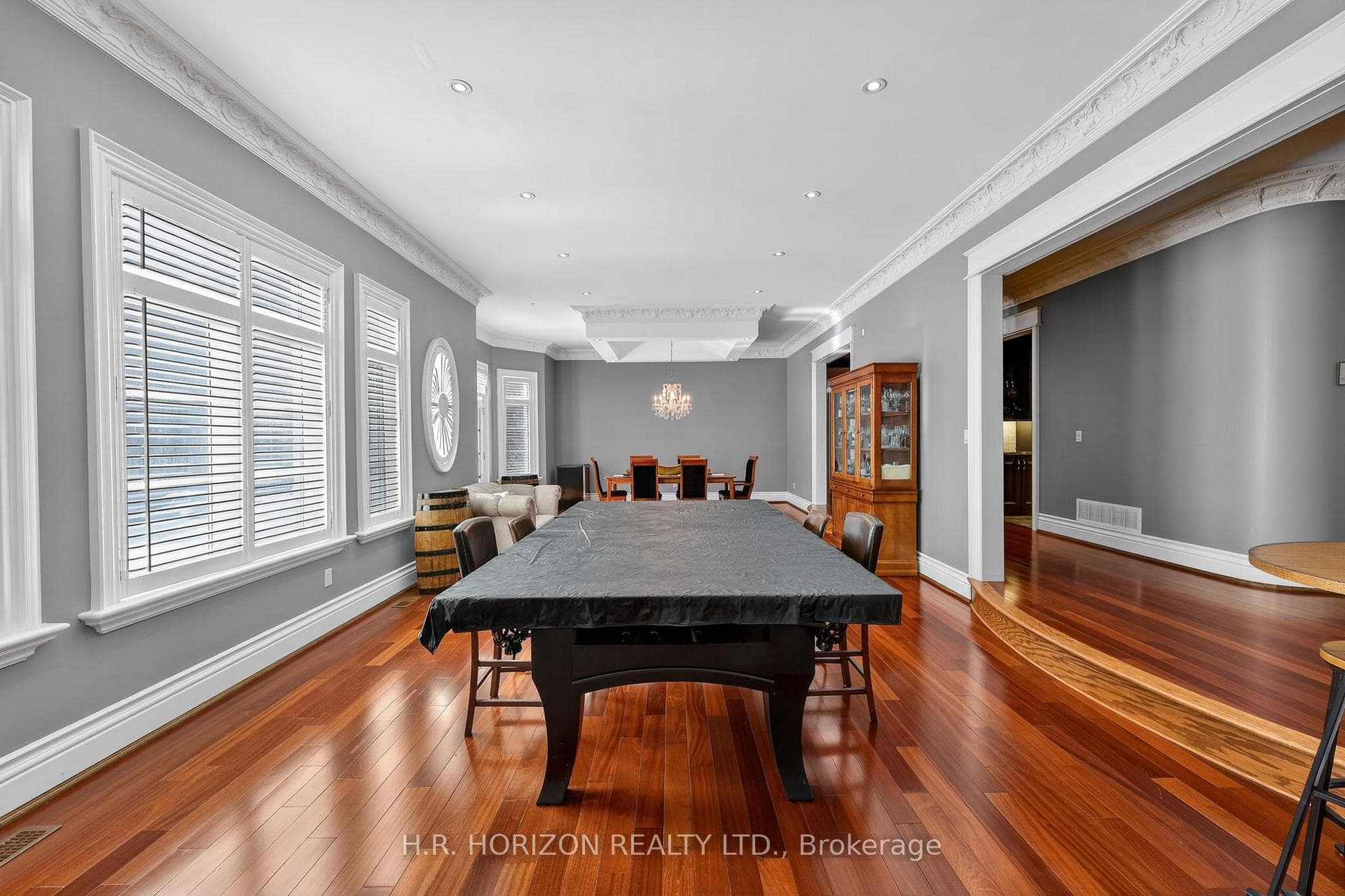 13045 Jane Street photo 10