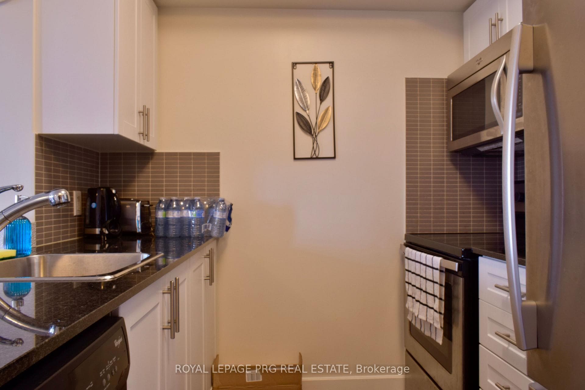 6 Eva Road Unit 2001 photo 6