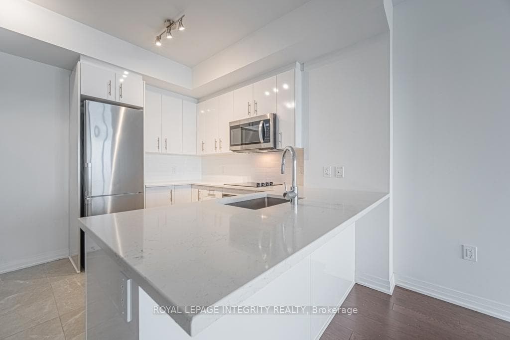 805 CARLING Avenue Unit 1105 photo 15