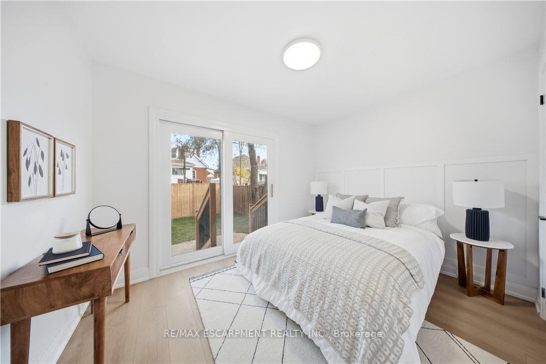 11 Garside Avenue photo 17