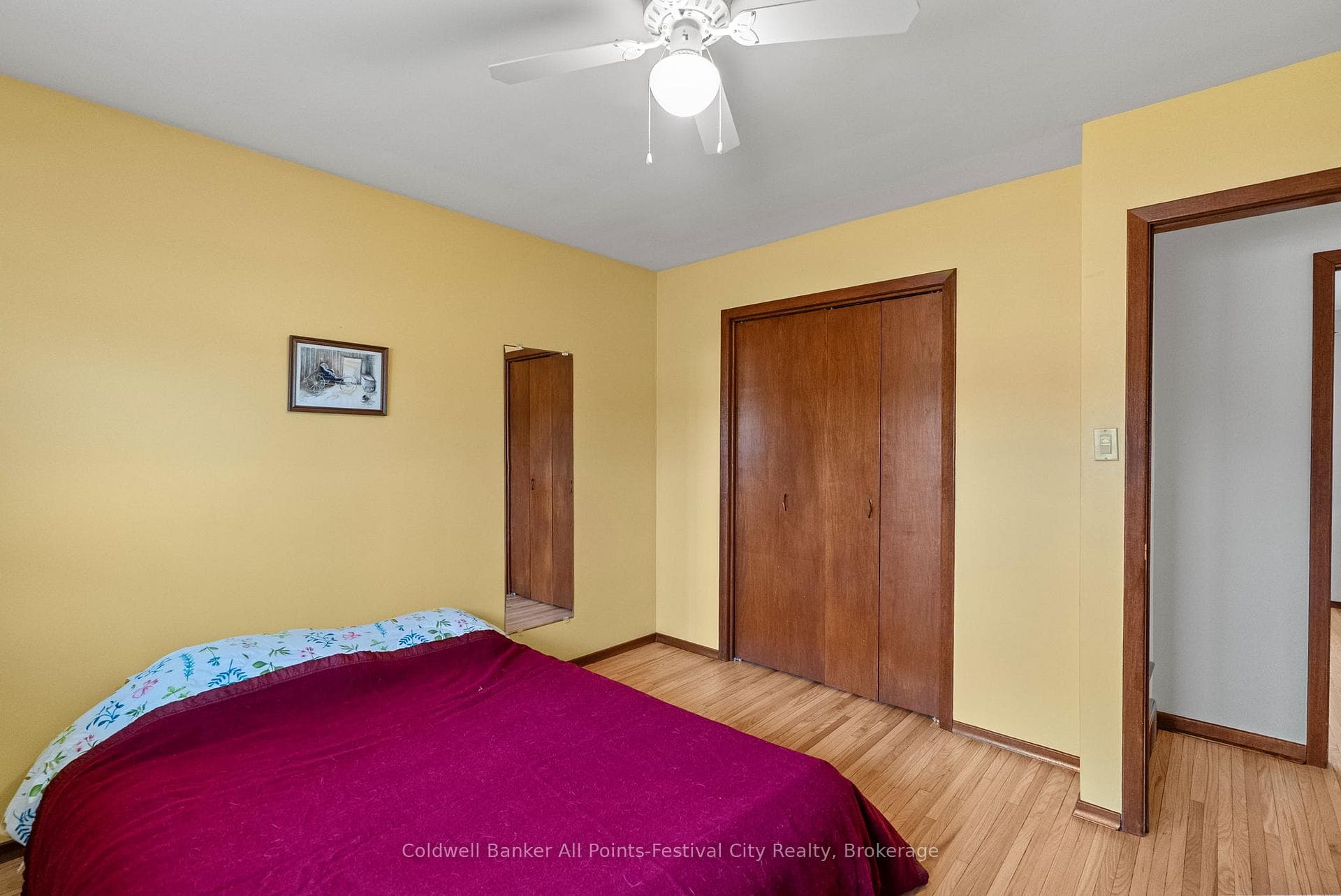 318 Eldon Street photo 27