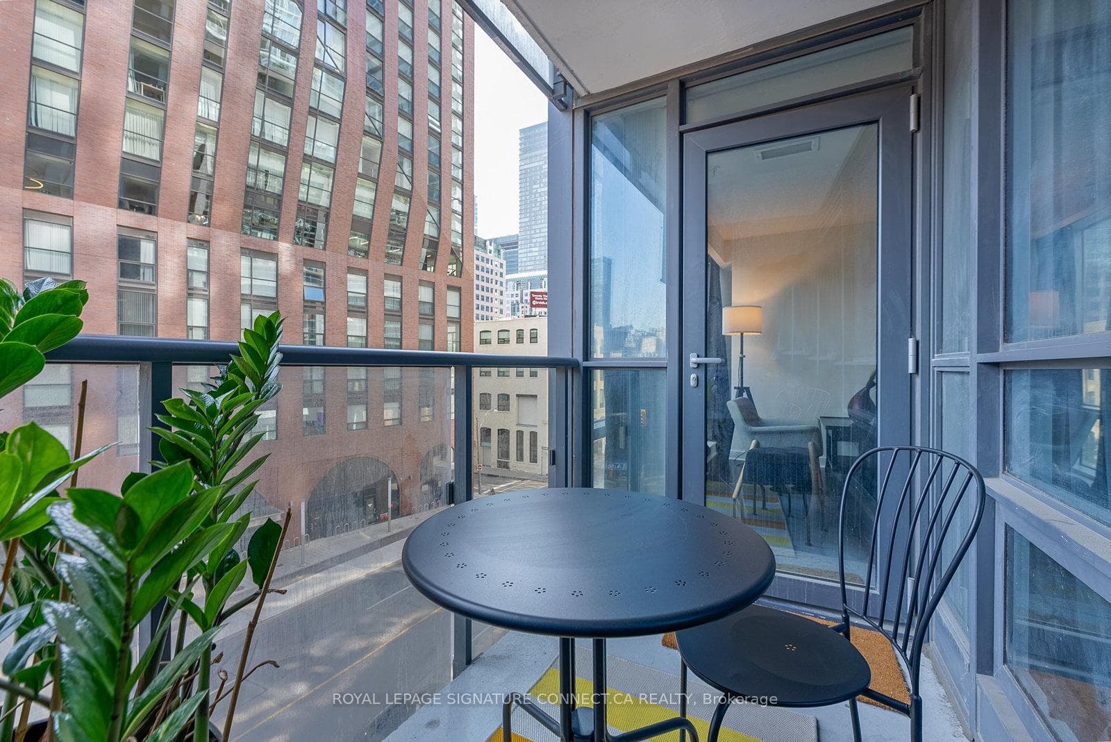 295 Adelaide Street Unit 407 photo 14